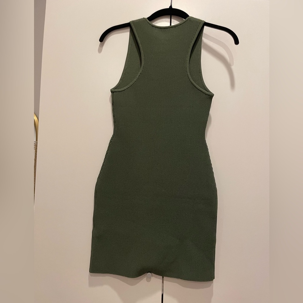 Babaton Sculpt Knit Racer - Picture 2 of 3